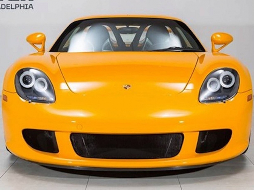 Un alucinante Porsche Carrera GT de US$ 1.240.000 dólares