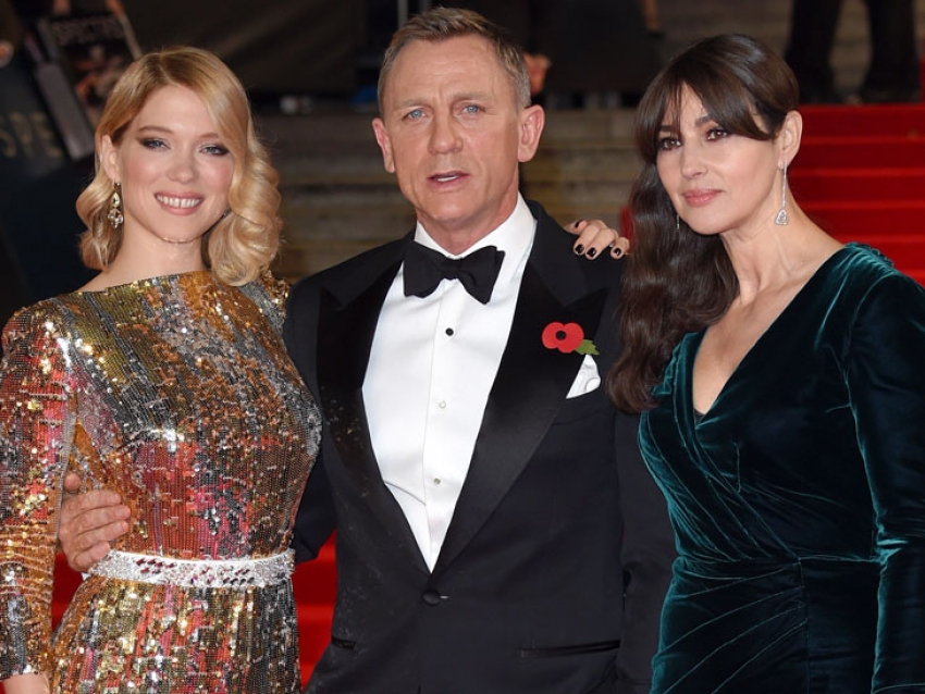 Monica Bellucci y  Léa Seydoux con Chopard en el estreno de Spectre