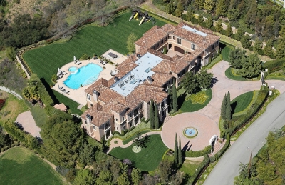 John Fogerty vende su mansión en Beverly Hills