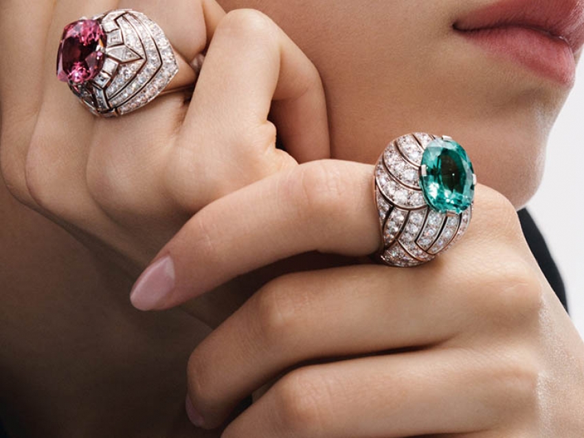 Louis Vuitton asombra con su nueva colección de joyas Stellar Times