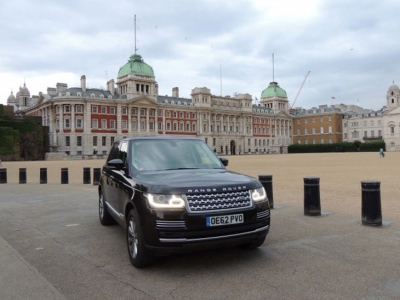 La lujosa Range Rover del Príncipe William será subastada