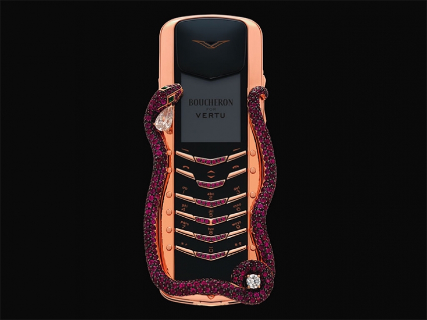 El ultra lujoso celular Vertu Cobra